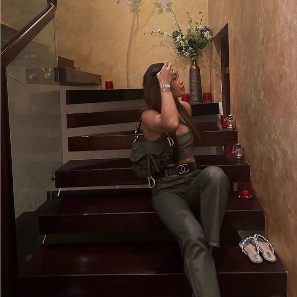 Lara’s Gems - Picture 4 of 6